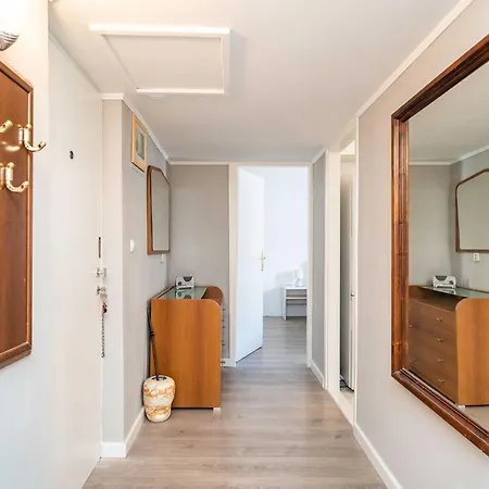 Klaudia - Two Bedroom With Balcony Apartment Dubrovnik