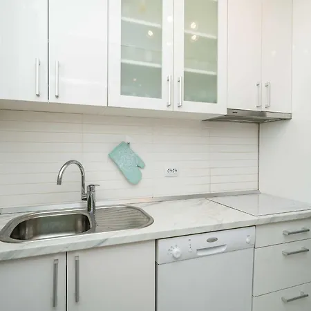 דירה Klaudia - Two Bedroom With Balcony *