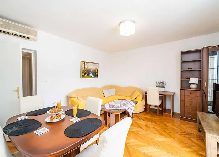Апартаменты Klaudia - Two Bedroom With Balcony