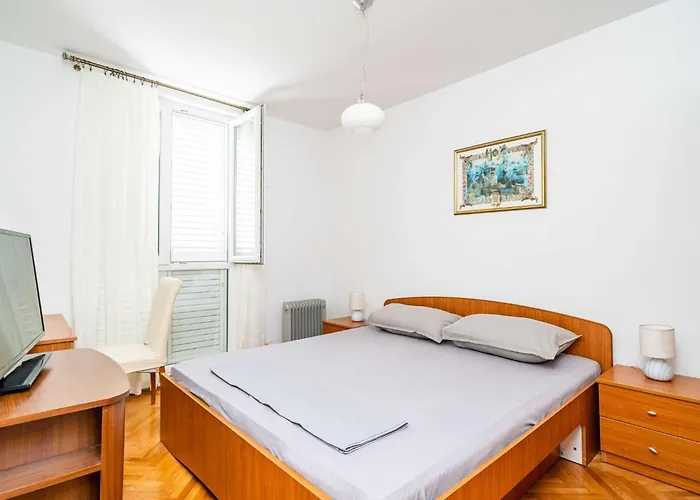 Апартаменты Klaudia - Two Bedroom With Balcony Дубровник